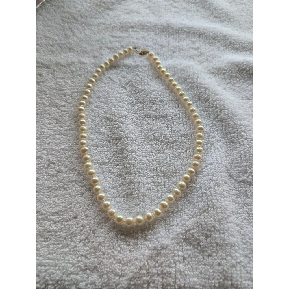 Designer CP 14K Yellow Gold Hand Knotted Pearl June Bridal Occasion Necklace 18